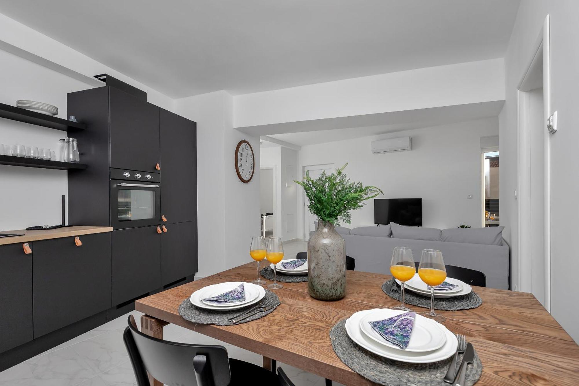 Apartment Lotte With Private Pool In The City Center! Makarska Camera foto